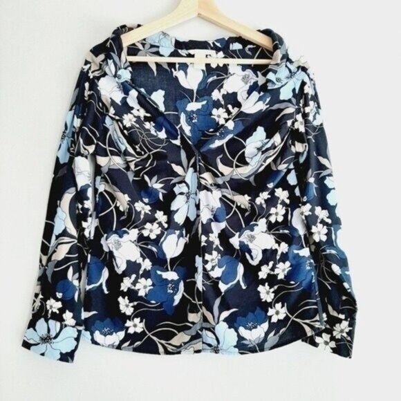H&M | Sweetheart Neckline Floral Blue Button Down Blouse Top Sz 8 - Picture 1 of 13